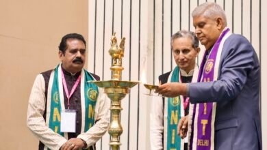 अभिजात वर्ग को राष्ट्रवाद की भावना से प्रेरित होना चाहिए: धनखड़