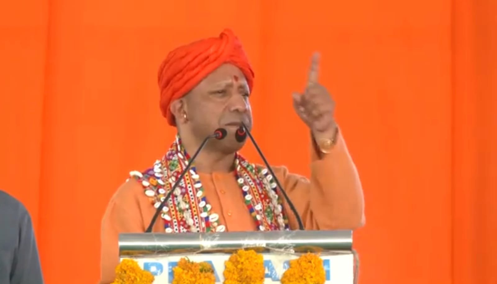 मुस्लिम तुष्टिकरण की राह पर चलकर देश की क्षति करना चाहते हैं 'महाअनाड़ी' गठबंधन के लोगः योगी