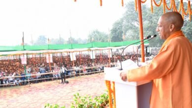 एक आलमगीर औरंगजेब ने देश को लूटा तो झारखंड के आलमगीर ने गरीबों कोः योगी