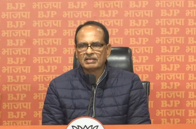 राहुल का आचरण असभ्य, गैर भारतीय, देश माफ नहीं करेगा: शिवराज