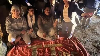 जंगल में मिला 55 किलो सोना और 15 करोड़ कैश