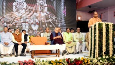 सनातन धर्म की रक्षा और भारत को विकास के परम वैभव तक पहुंचाने का होना चाहिए ध्येयः सीएम