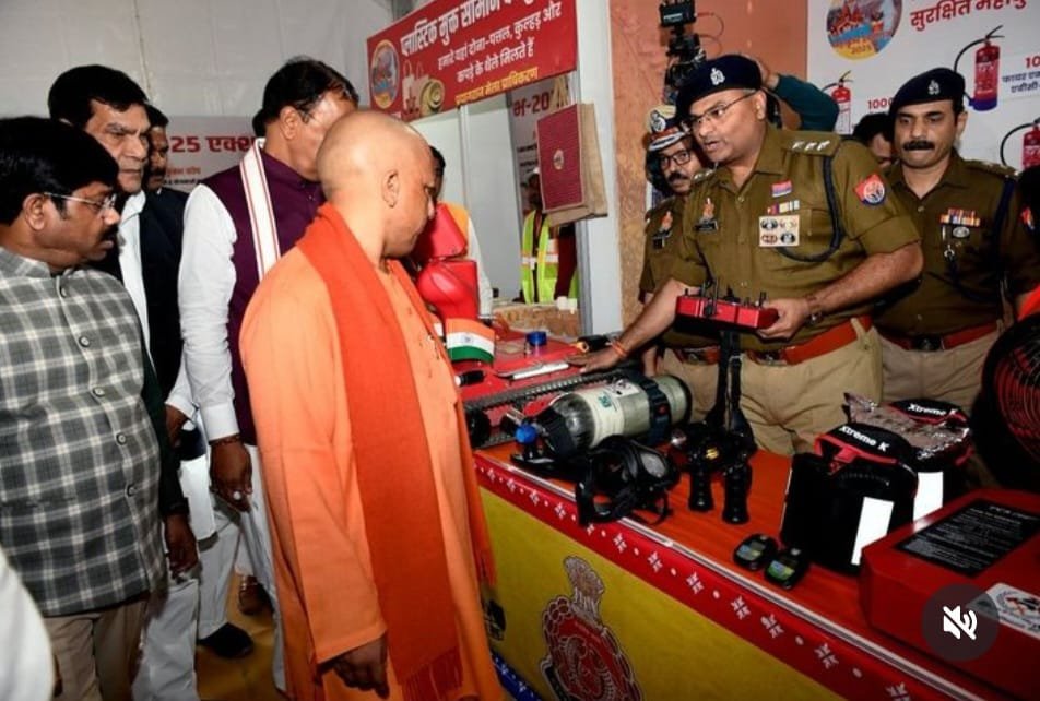 महाकुम्भ में पहली बार फायर फाइटिंग बोट्स बनेंगी संगम की प्रहरी