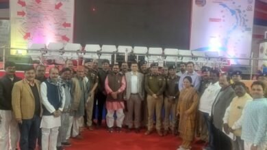 महाकुम्भ को दिव्य एवं भव्य स्वरूप प्रदान करने के लिए सभी हितकारियों के साथ महत्वपूर्ण एजेंडा बिंदुओं पर संवाद कार्यक्रम आयोजित