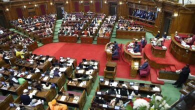 योगी सरकार ने सदन में प्रस्तुत किया 17,865 करोड़ रुपए का अनुपूरक बजट