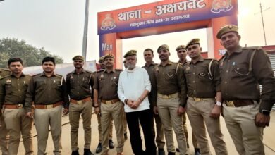 रेत पर बस रहे तंबुओं के शहर का देखा अलौकिक नजारा, संगम में लिया नौका विहार का भी आनंद