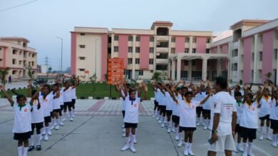 मुफ्त आवासीय शिक्षा से श्रमिक पाल्यों का जीवन संवार रही योगी सरकार