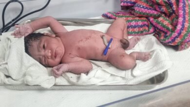 महाकुम्भ मेला क्षेत्र के परेड में स्थित अस्थाई अस्पताल में महिला ने दिया बालक को जन्म