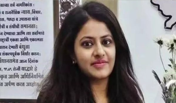 सुप्रीम कोर्ट ने पूर्व आईएएस प्रशिक्षु पूजा खेडकर को दी अंतरिम राहत
