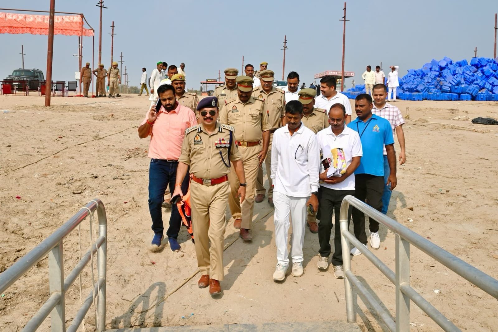 जल पुलिस के जवानों को अंडर वाटर ड्रोन और सोनार सिस्टम जैसे इक्विपमेंट्स से किया गया है लैस