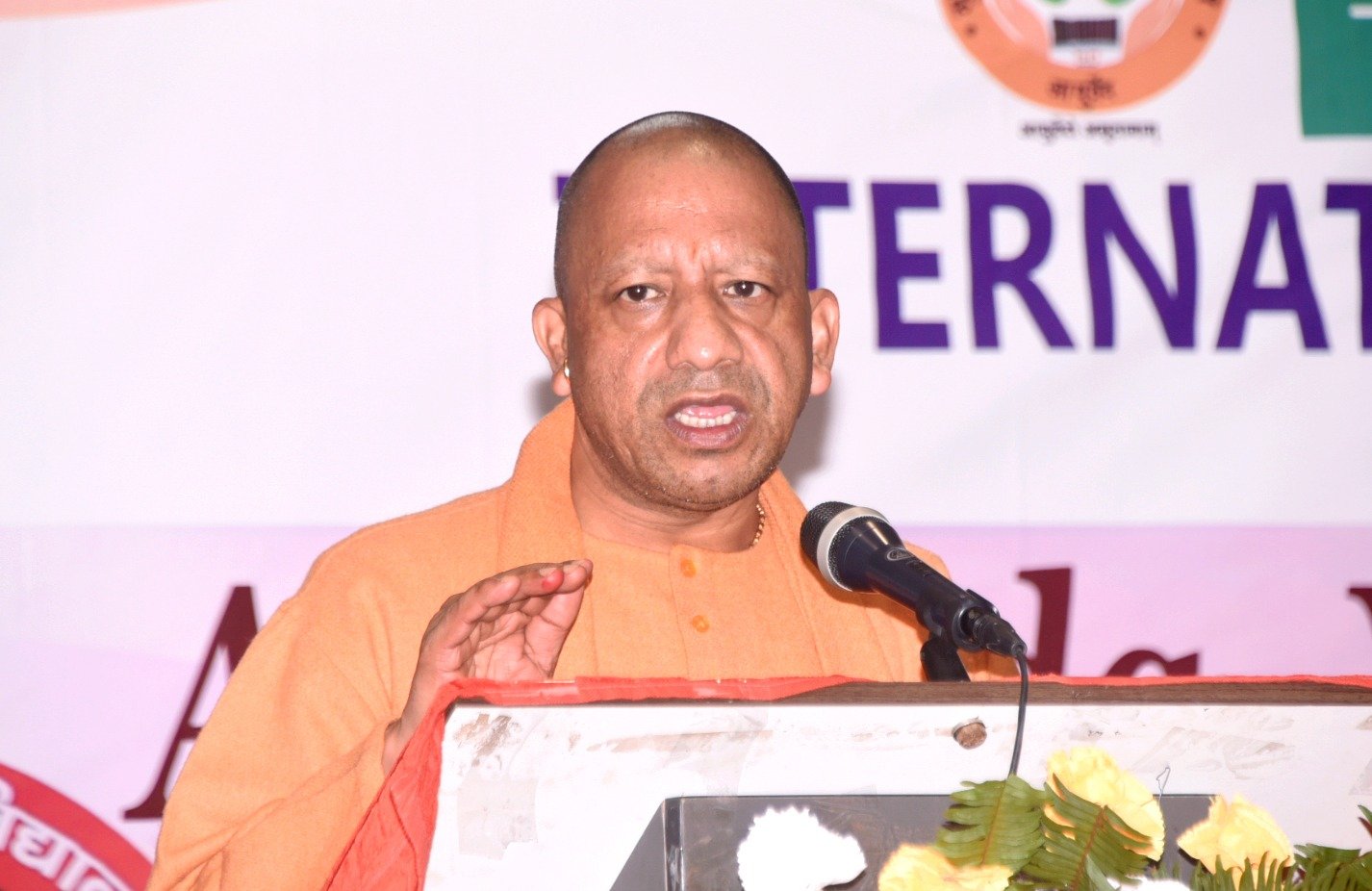 स्वस्थ शरीर से ही संभव हो सकते हैं धर्म के सभी साधन : सीएम योगी