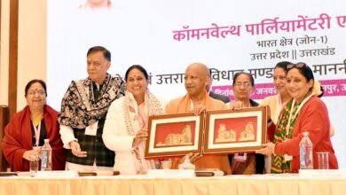 देश की संविधान सभा में 15 में से चार सदस्य उत्तर प्रदेश की थींः मुख्यमंत्री