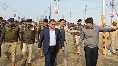 मुख्य सचिव और डीजीपी उत्तर प्रदेश ने महाकुम्भ की तैयारियों का किया स्थलीय निरीक्षण और समीक्षा