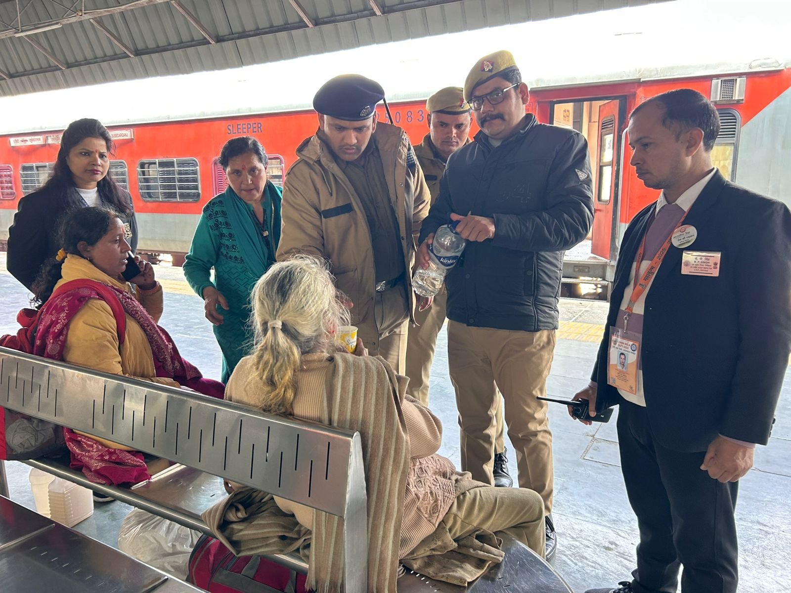 श्रद्धालुओं की बढ़ती संख्या को देखकर सुबह से ही शुरू कर दिया गया था खुसरो बाग होल्डिंग एरिया