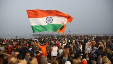 आस्था के आगे नहीं समझ में आ रहा था सिर पर रखी गठरी का वजन