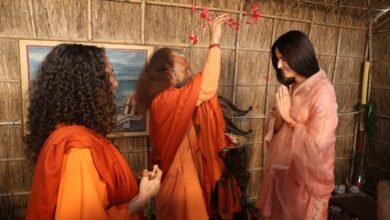 महाकुम्भ में बॉलीवुड और अध्यात्म का अद्भुत मिलन