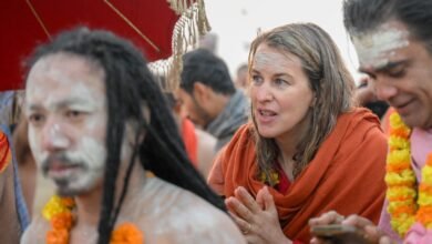 महाकुम्भ में बसंत पंचमी पर अखाड़ों ने किया दिव्य-भव्य और अलौकिक अमृत स्नान