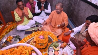 जिले के चार प्रमुख शिवालयों का भ्रमण, दर्शन, पूजन कर जलाभिषेक भी किया मुख्यमंत्री ने