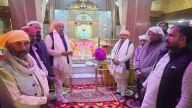 भाजपा क्षेत्रीय अध्यक्ष दिलीप पटेल ने मंदिर ट्रस्टियों, प्रबंधक से की मुलाकात, सेवा व सहयोग का दिया आश्वासन