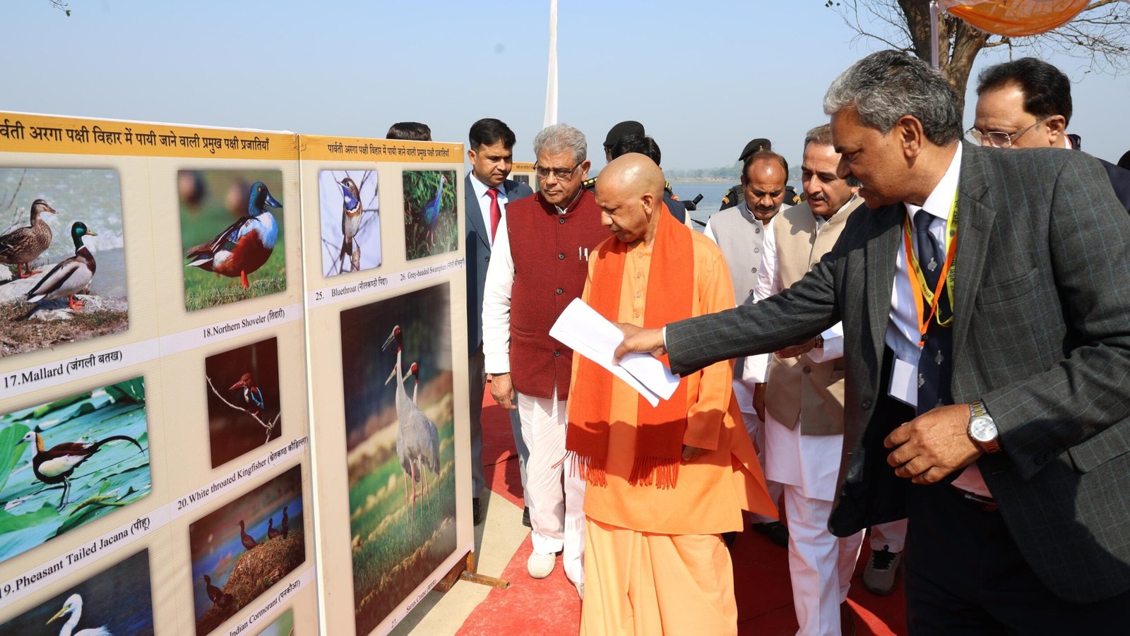 वन ट्रिलियन डॉलर इकॉनमी का लक्ष्य प्राप्त करने के लिए प्रत्येक परिवार को बनाना पड़ेगा आत्मनिर्भर