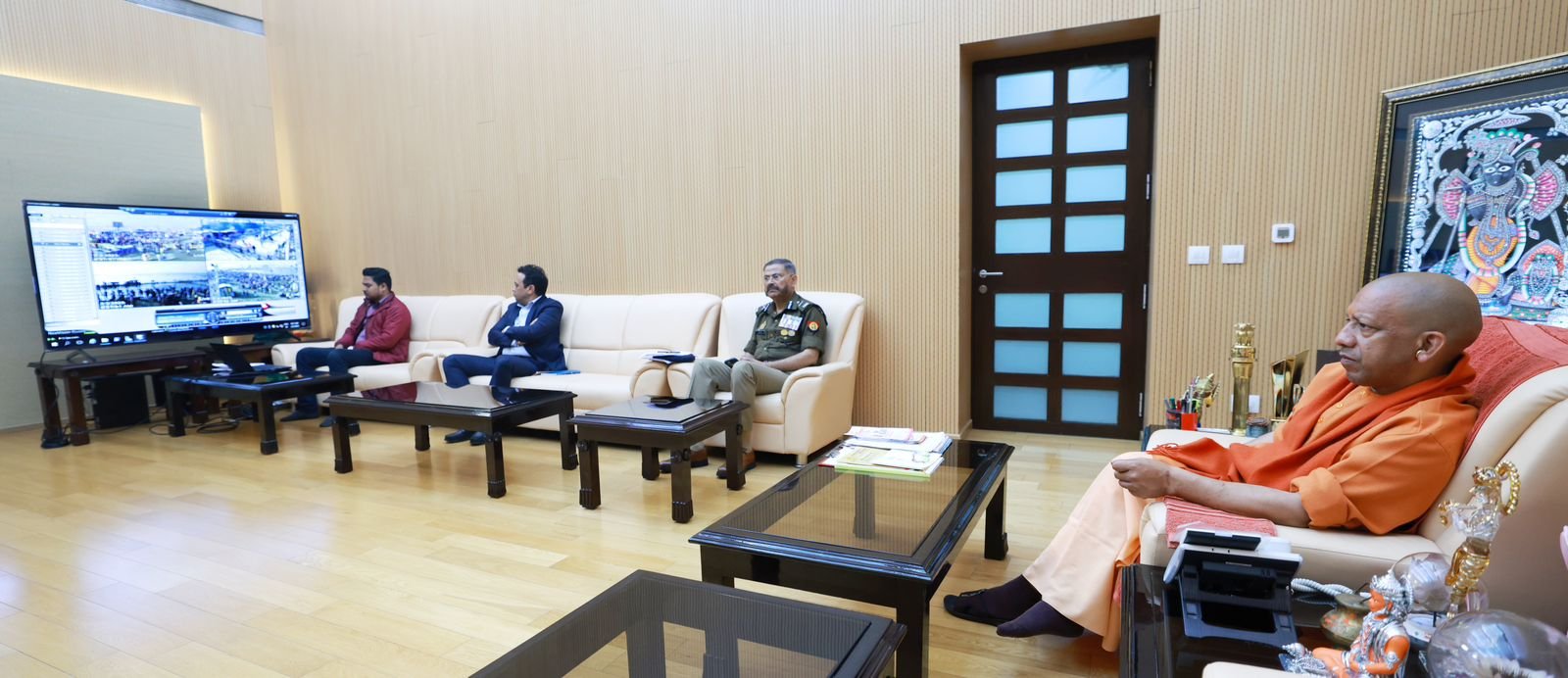 मुख्यमंत्री योगी आदित्यनाथ ने बसंत पंचमी के अमृत स्नान के लिए किया गहन निरीक्षण