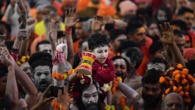 महाकुम्भ की शुरुआत से लेकर सोमवार सुबह 8 बजे तक 35 करोड़ से ज्यादा श्रद्धालुओं ने त्रिवेणी संगम में किया पावन स्नान