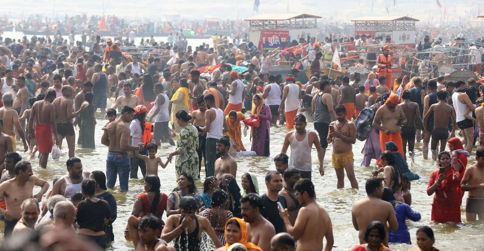 संगम पर पर्याप्त जल स्तर और मात्रा सुनिश्चित करने के लिए बनी विशेष योजना