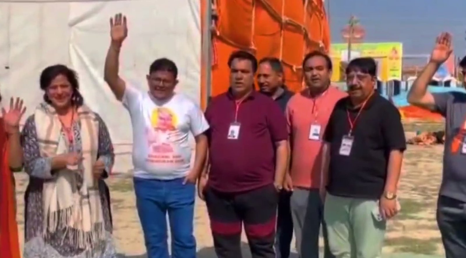 महाकुम्भ की दिव्य-भव्य व्यवस्था को देखकर अभिभूत हुए पाकिस्तान से आये श्रद्धालु