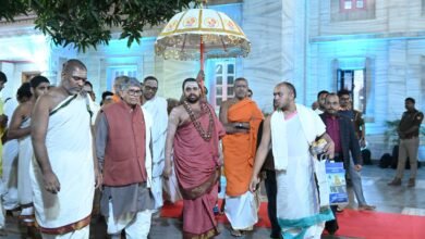 गोरक्षधरा पर अभूतपूर्व स्वागत से अभिभूत दिखे श्रृंगेरी मठ के जगद्गुरु शंकराचार्य