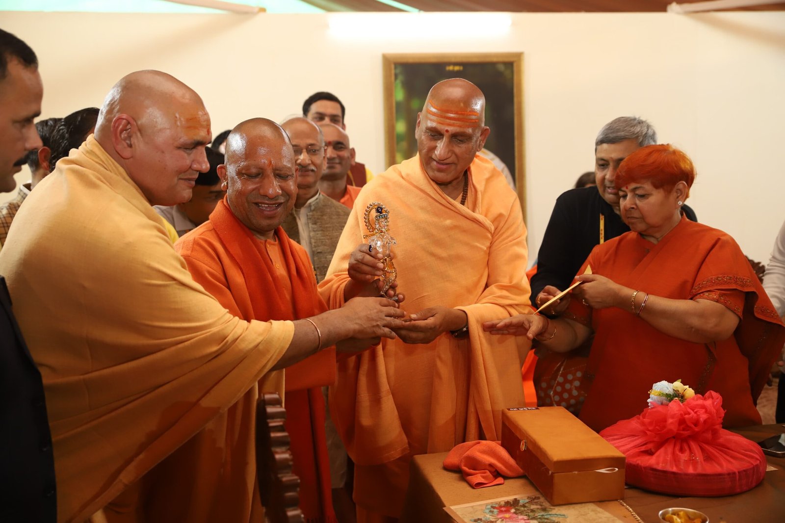 संतों, आश्रमों और संस्थाओं से मुख्यमंत्री की अपील, सतत जारी रखें भंडारा/प्रसाद वितरण