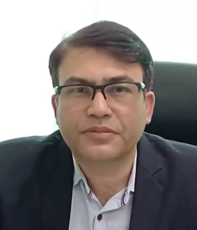 एसोसिएट प्रोफेसर आरके रंजन