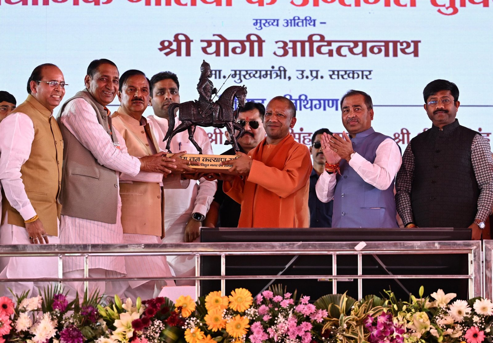 दादरी एनटीपीसी में वीर शिरोमणि महाराणा प्रताप की प्रतिमा का अनावरण कर मुख्यमंत्री ने जनसभा को किया संबोधित