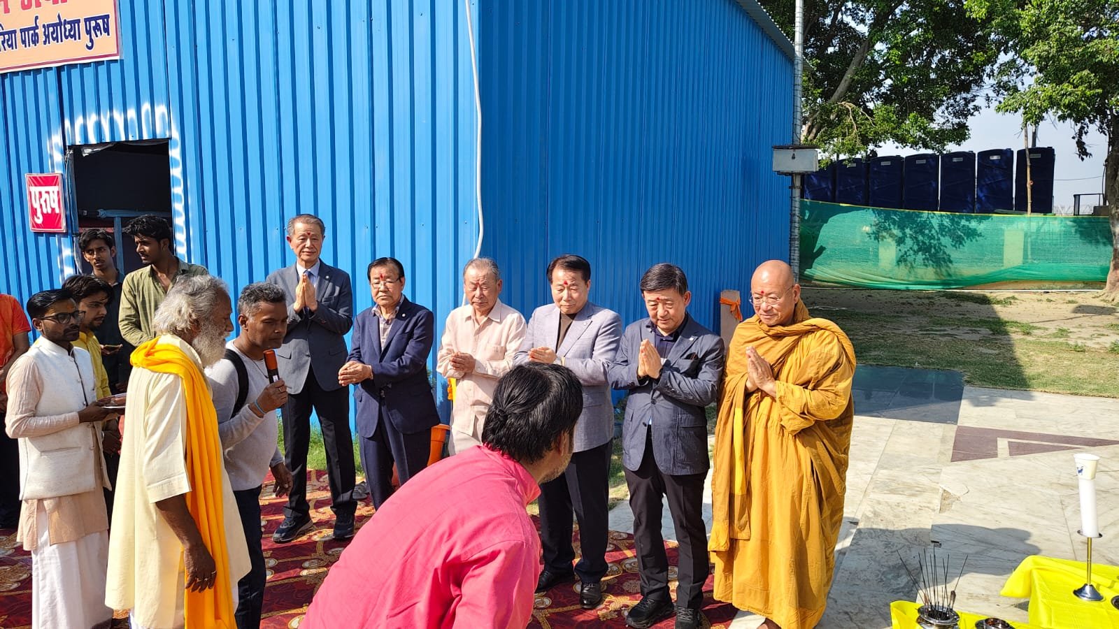 दक्षिण कोरिया से अयोध्या पहुंचा 78 सदस्यीय शिष्टमंडल