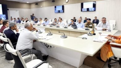 परियोजना में देरी बर्दाश्त नहीं, इससे राजस्व पर पड़ता है असरः मुख्यमंत्री