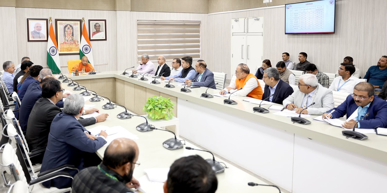 मुख्यमंत्री युवा उद्यमी विकास अभियान से जुड़ने वाले युवाओं की कराई जाए ट्रेनिंगः मुख्यमंत्री