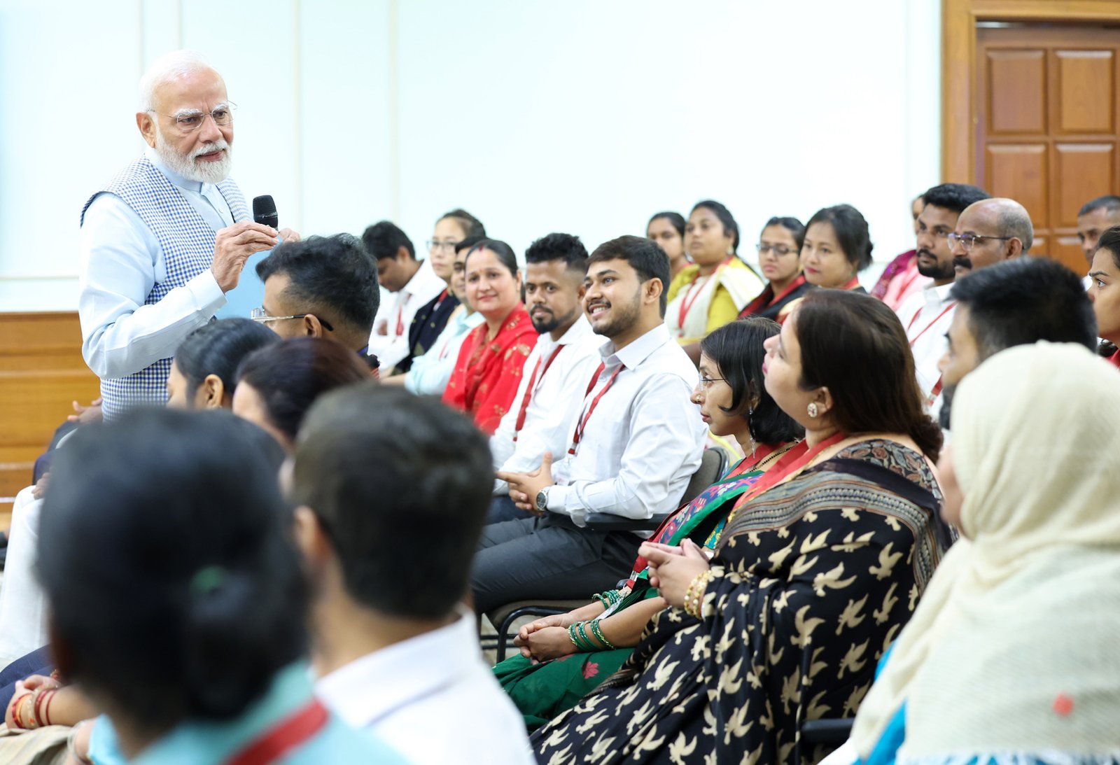 मुद्रा योजना ने उद्यमशीलता के बारे में एक मौन क्रांति ला दी है: मोदी