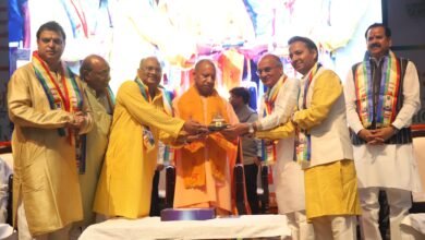 विश्व नमोकार महामंत्र दिवस पर मुख्यमंत्री योगी आदित्यनाथ ने पीएम मोदी के बताए नौ संकल्पों को जीवन में उतारने की अपील की
