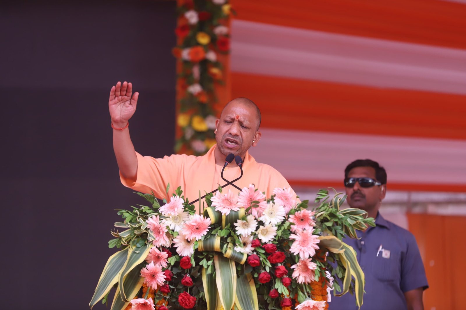 महाकुम्भ के आयोजन स्थल को बताया था वक्फ की जमीन, पीएम मोदी ने मनमानी पर लगायी लगाम- सीएम योगी