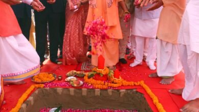 एम्स गोरखपुर में 500 बेड की क्षमता वाले विश्राम सदन का शिलान्यास किया सीएम योगी ने