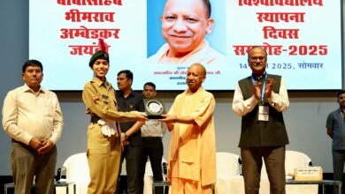 बाबा साहब भीमराव अंबेडकर विश्वविद्यालय के स्थापना दिवस में शामिल हुए सीएम योगी