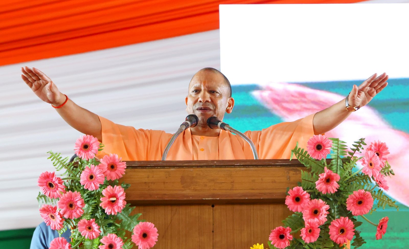 सामाजिक तानेबाने को छिन्नभिन्न करते हैं विकास न कर पाने वाले : मुख्यमंत्री