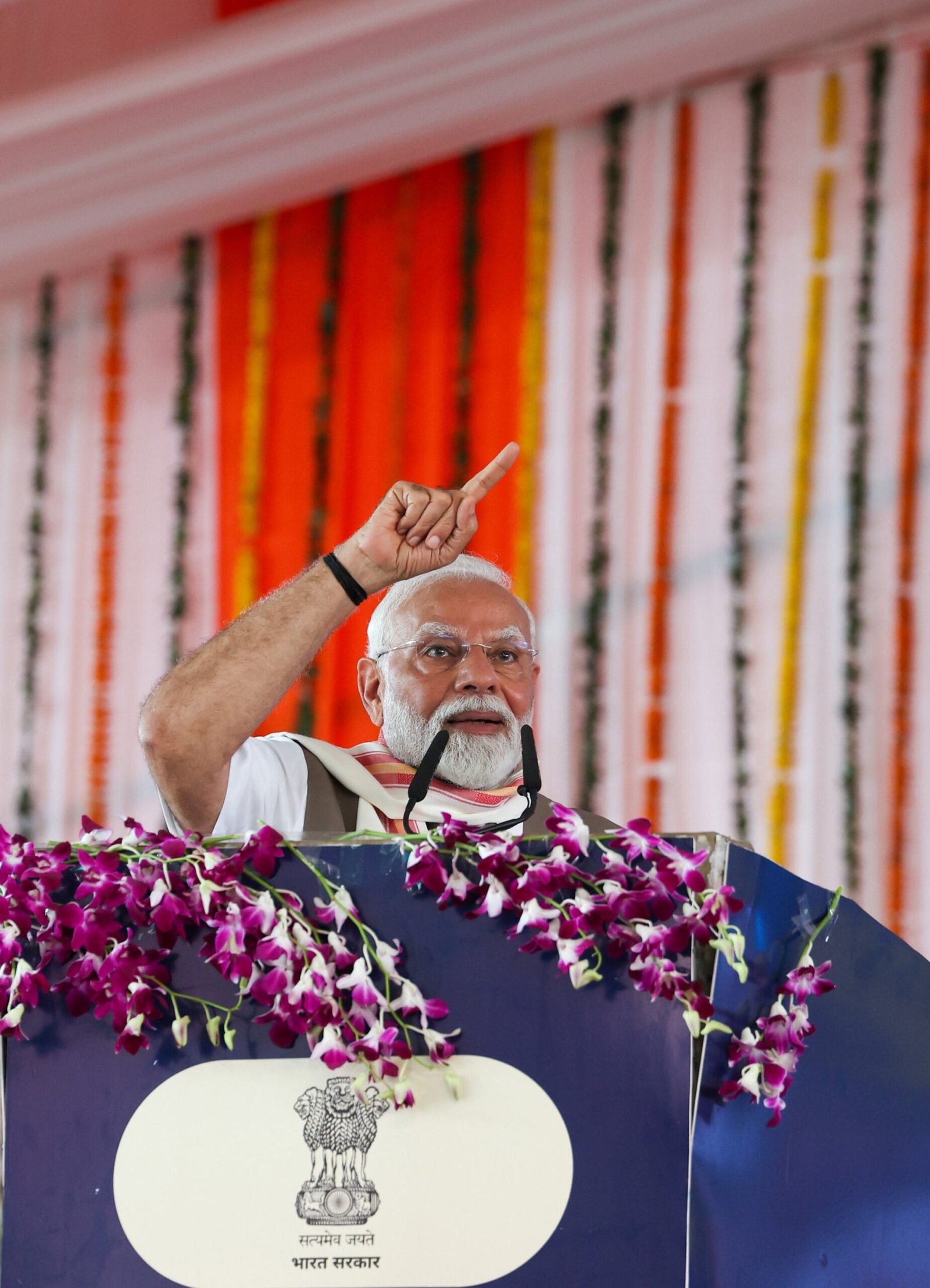 आपरेशन सिंदूर तरकश का सिर्फ एक तीर, आतंक का फन फिर उठा तो बिल से खींचकर कुचलेंगे : मोदी