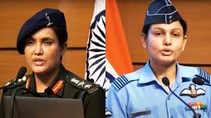 कर्नल सोफिया कुरैशी और विंग कमांडर व्योमिका सिंह लड़कियों में रोल-मॉडल बन कर उभरीं