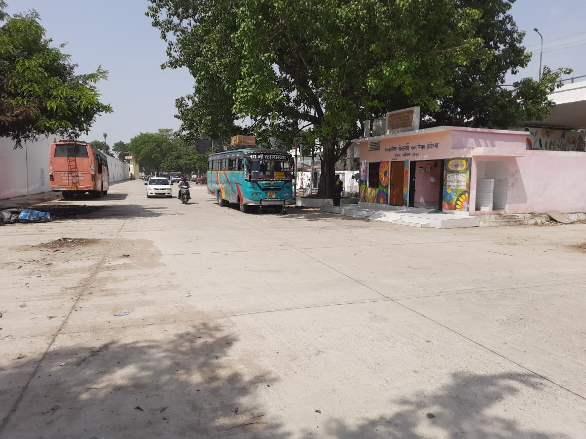 अयोध्या में साढ़े आठ करोड़ में 14 हजार स्क्वायर मीटर में तैयार हुई आधुनिक पार्किंग