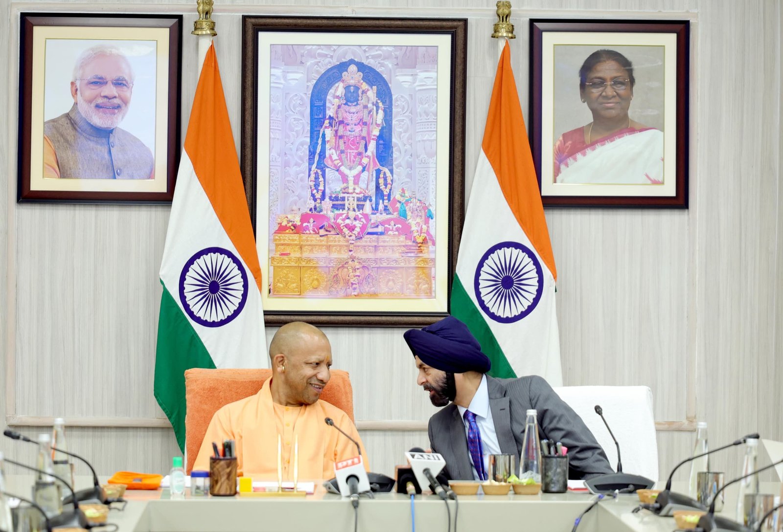 विश्व बैंक अध्यक्ष ने की यूपी के कृषि, हेल्थकेयर, टूरिज्म और मैन्यूफैक्चरिंग सेक्टर की सराहना