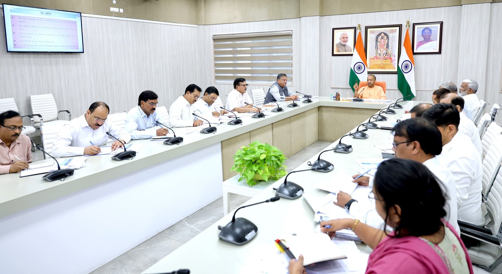 जहां-जहां पाइपलाइन से सड़कें खुदी हैं, मुख्यमंत्री ने तत्काल मरम्मत के निर्देश दिए; जनप्रतिनिधि करें स्थलीय निरीक्षण.बुंदेलखंड और विंध्य क्षेत्र में जल जीवन मिशन से आया बदलाव, मुख्यमंत्री ने अध्ययन के लिए प्रतिष्ठित संस्था के चयन के निर्देश दिए.मुख्यमंत्री का स्पष्ट निर्देश, जल आपूर्ति संबंधी शिकायतों का 24 घंटे में समाधान सुनिश्चित हो, जल गुणवत्ता से समझौता नहीं.गर्मी में जल संकट से निपटने को लेकर सरकार सतर्क, मुख्यमंत्री ने कंट्रोल रूम, नोडल अधिकारी और खराब हैंडपंपों की मरम्मत के दिए निर्देश.मुख्यमंत्री ने कहा, वॉटर हेड टैंकों के आसपास सौंदर्यीकरण कर जनता में जल के प्रति जागरूकता का संदेश दिया जाए.