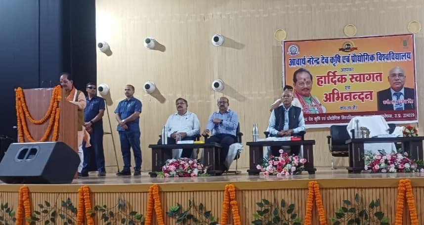 बिहार के उप मुख्यमंत्री ने अयोध्या में किसानों से किया संवाद