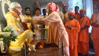 गुरु पूर्णिमा पर सीएम योगी ने किया महायोगी गोरखनाथ का विशिष्ट पूजन