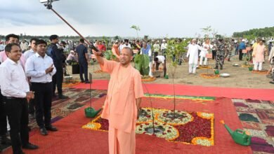 एक पेड़ मां के नाम 2.0:योगी सरकार ने रचा इतिहास, अब तक सर्वाधिक पौधरोपण का कीर्तिमान