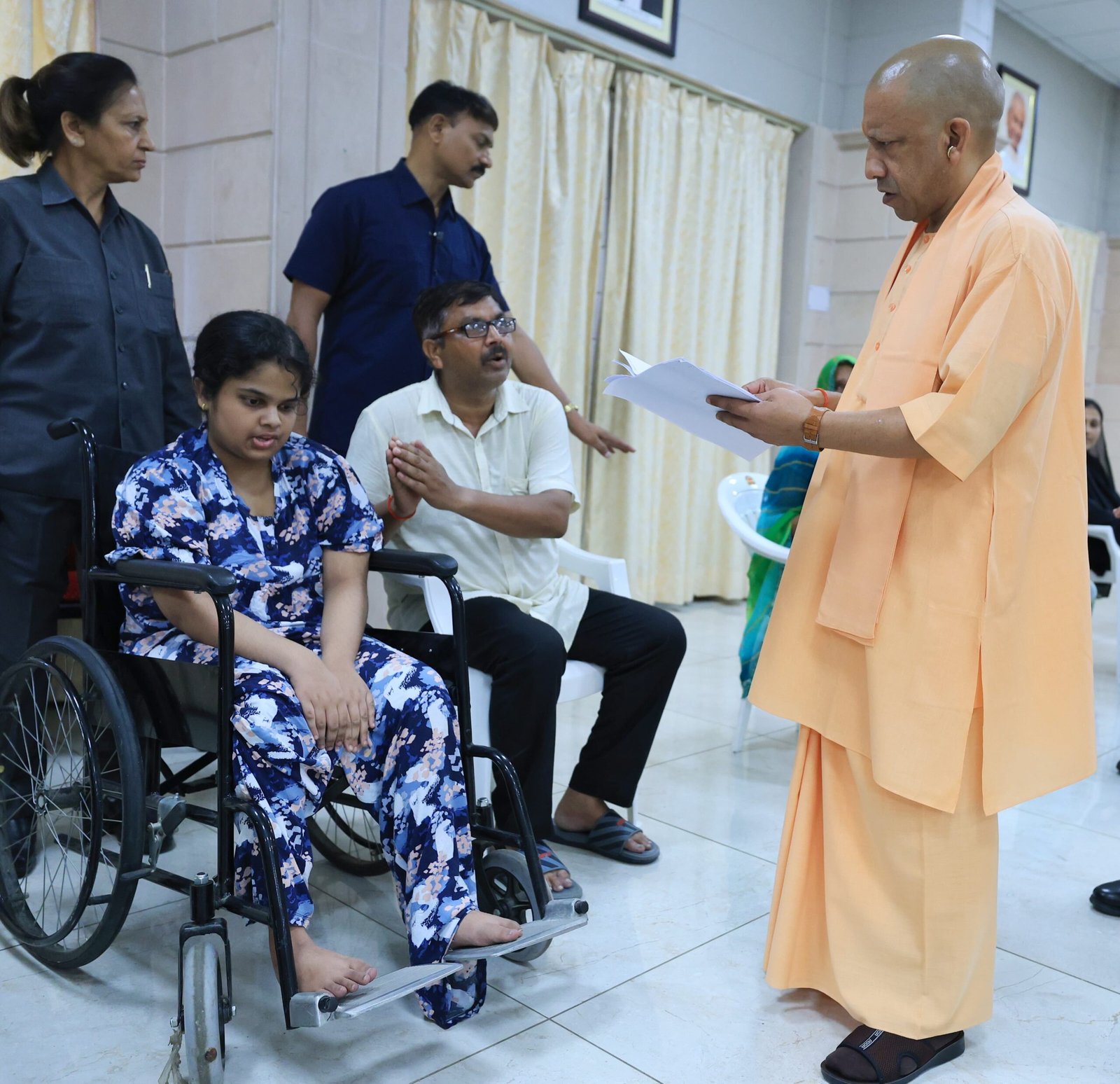 बोले- हर नागरिक की समस्याओं का समाधान सरकार की प्राथमिकता